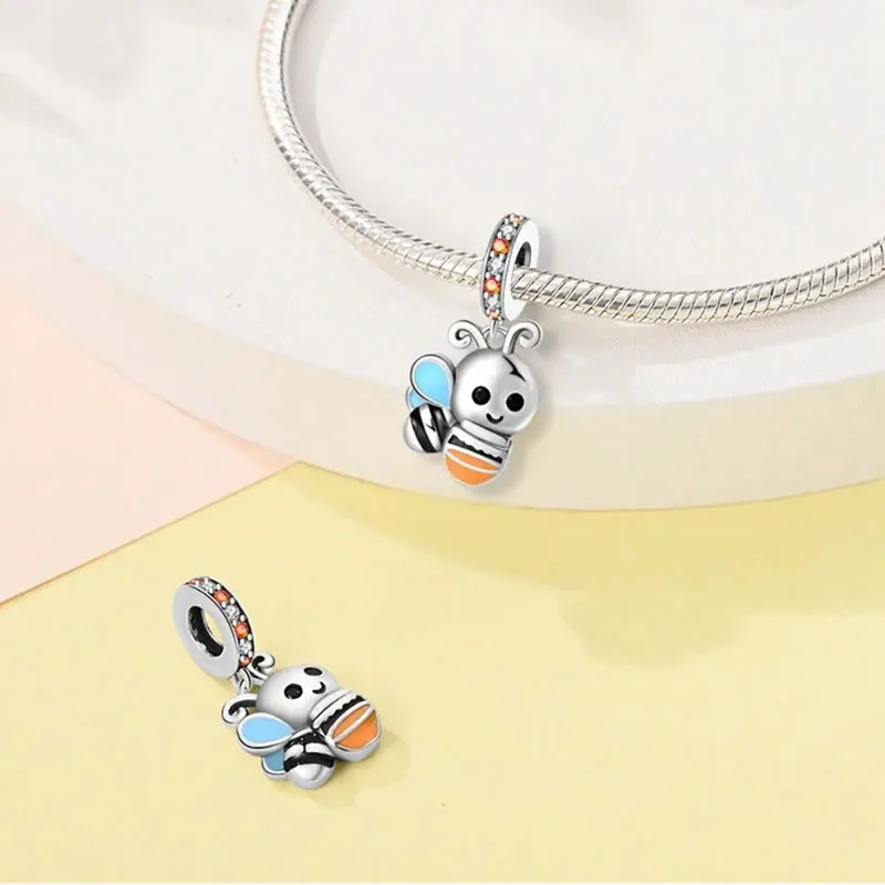 Charm Abeja Feliz Con Miel Charm Abeja Feliz Con Miel