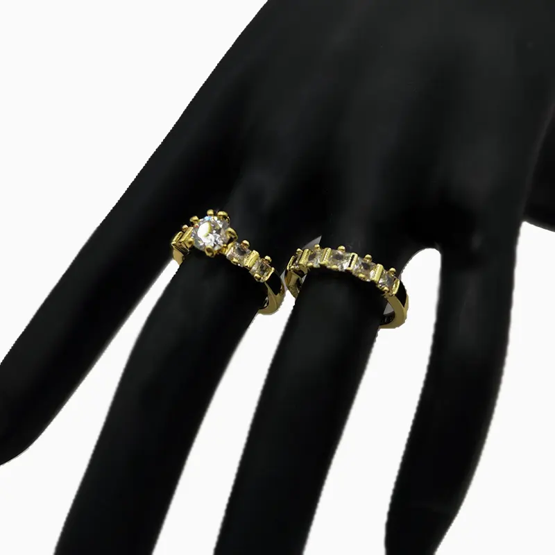 Anillo De Oro Alianza Brillante