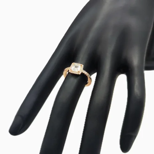 Anillo De Plata Rosa Halo Cuadrado