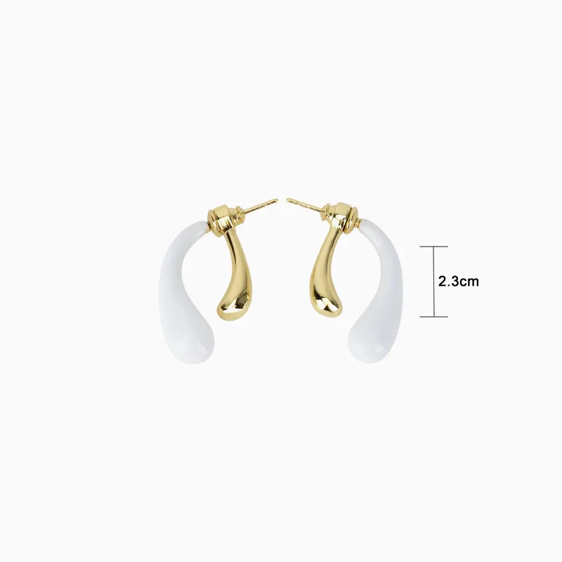 Aretes Broquel De Oro Moderno Blanco