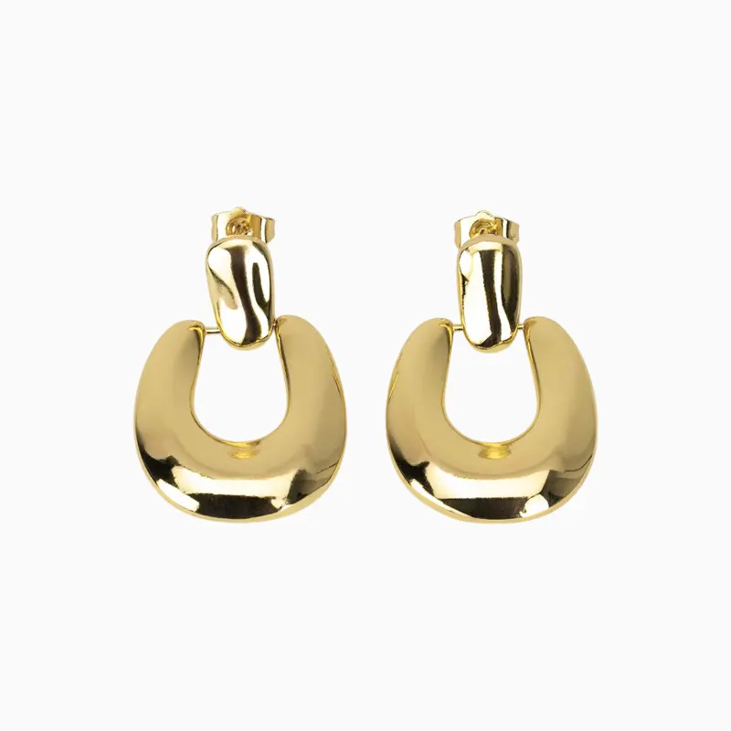 Aretes Broquel De Oro Tipo Herradura Aretes Broquel De Oro Tipo Herradura