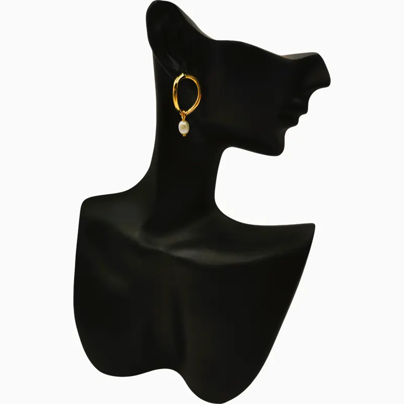 Aretes Broquel De Plata Forma Orgánica Y Perla Aretes Broquel De Plata Forma Orgánica Y Perla