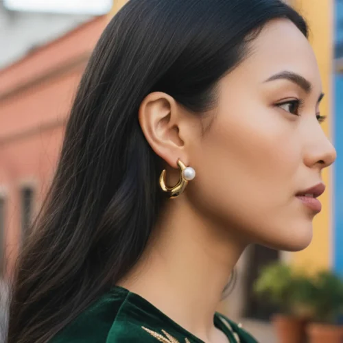 Aretes Broquel De Plata Forma Orgánica Y Perla Chica