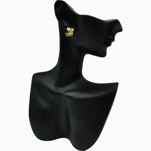 Aretes Broquel De Plata Triple Corazón