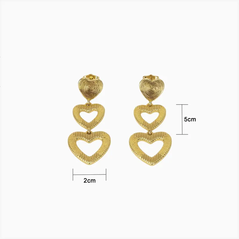 Aretes Largos De Oro Triple Corazón