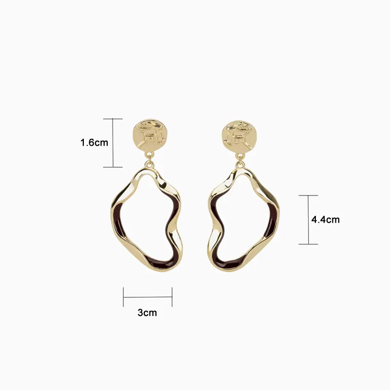 Aretes Largos De Oro Orgánico Dorado Aretes Largos De Oro Orgánico Dorado
