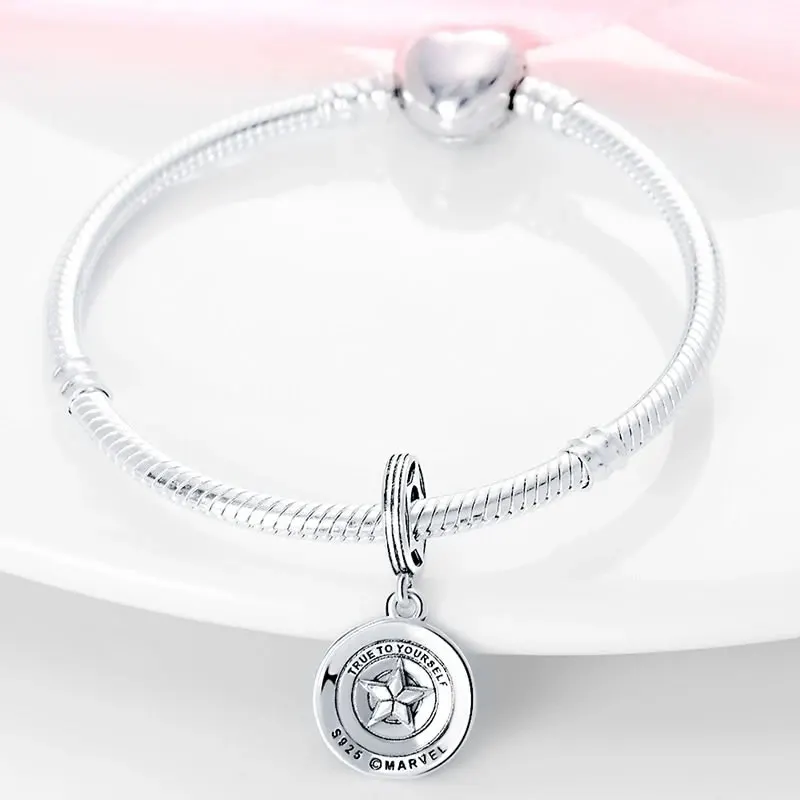 Charm Marvel Escudo Capitán América