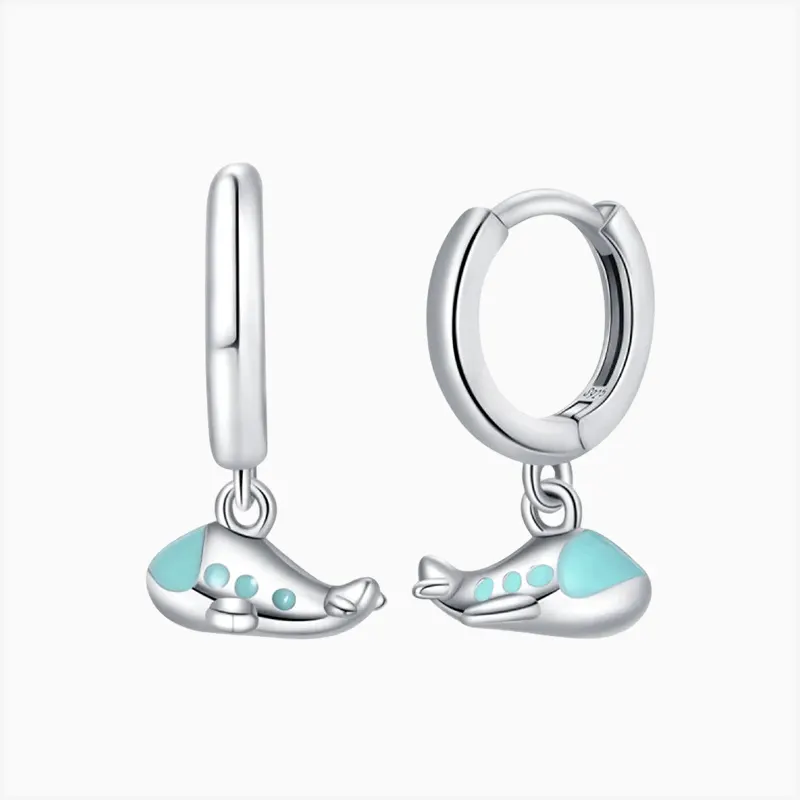 Aretes Huggies De Plata Avión En Vuelo