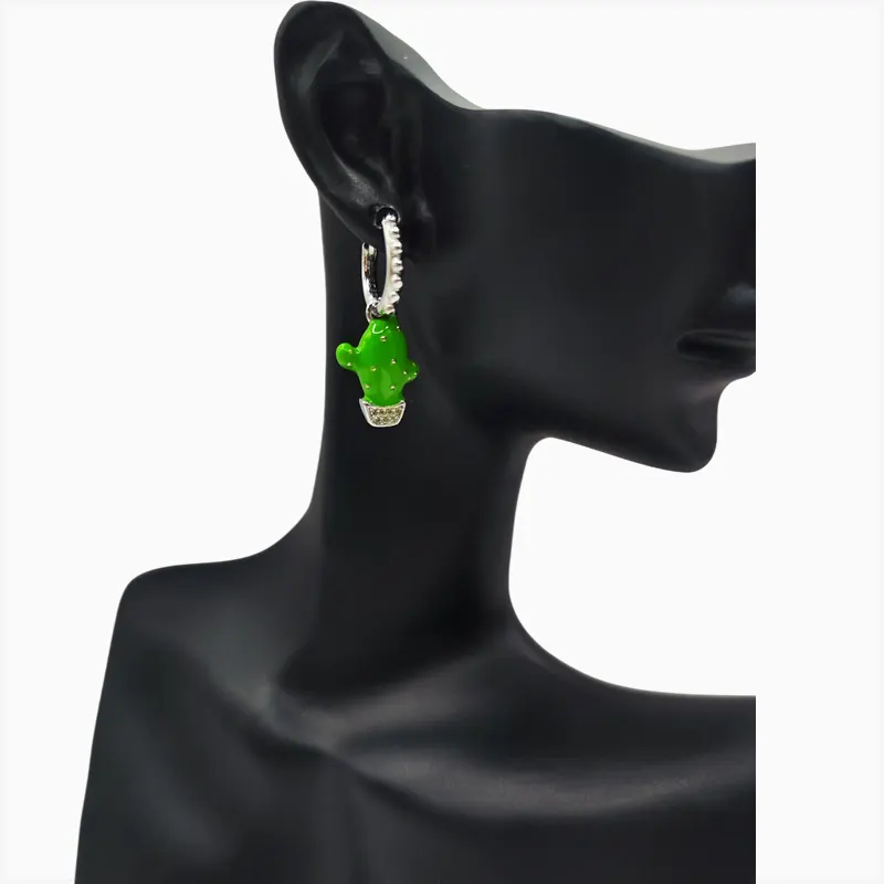 Aretes Huggies De Plata Nopal Verde Aretes Huggies De Plata Nopal Verde