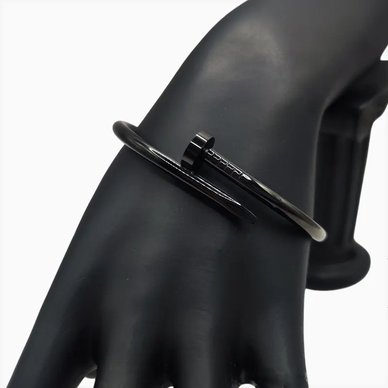 Pulsera De Acero Clavo Negro