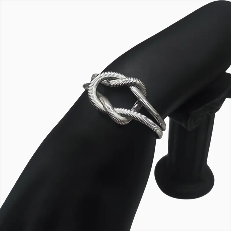 Pulsera De Acero Nudo Cola De Ratón