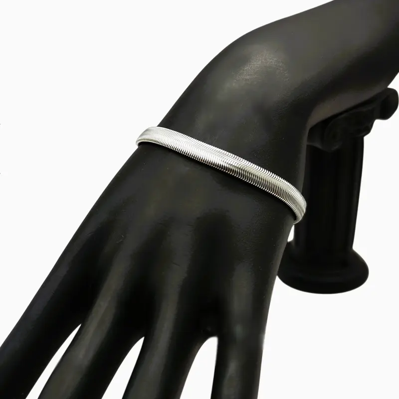 Pulsera De Acero Serpiente Plateada