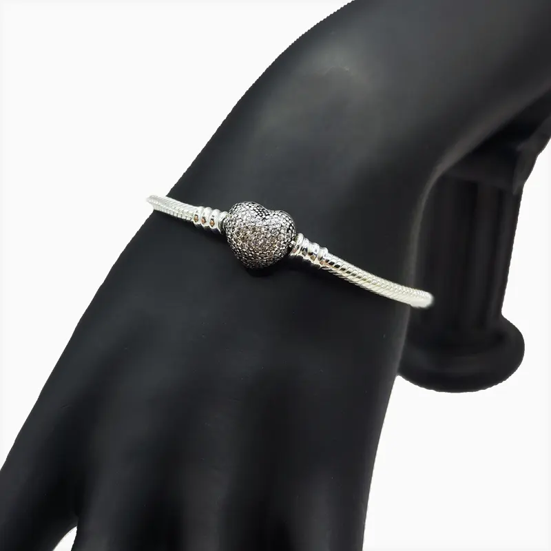 Pulsera De Plata Corazón Brillante