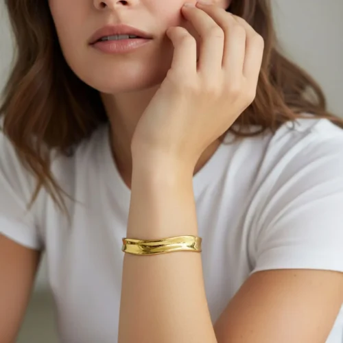 Pulsera De Plata Rígida Abierta Orgánica