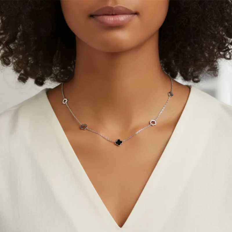 Collar De Acero Flor 5 Hojas Negro Collar De Acero Flor 5 Hojas Negro