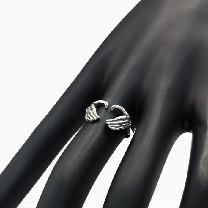 Anillo De Plata Corazón De Manos