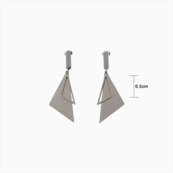 Aretes De Acero Triángulo Plateado