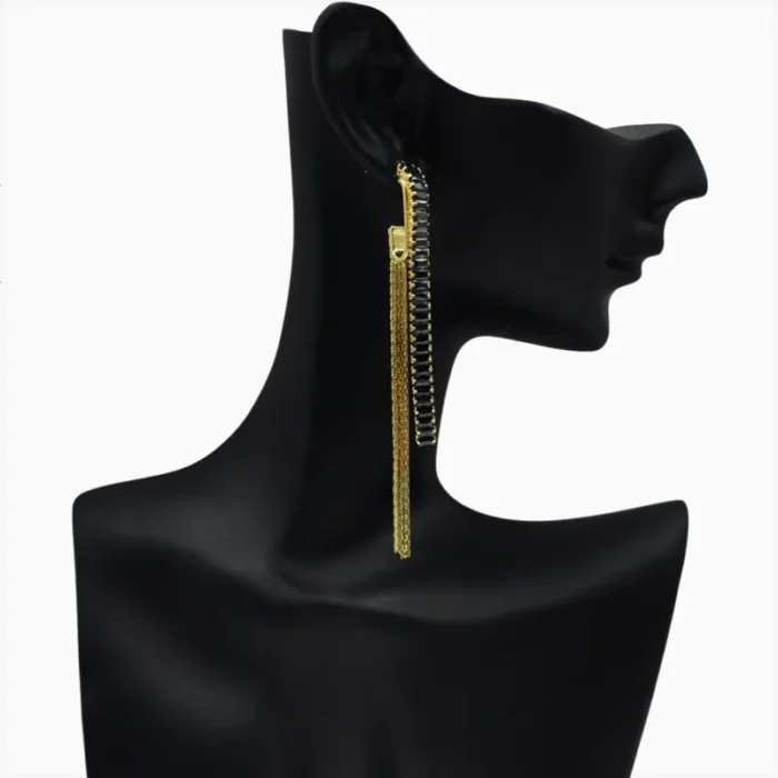 Aretes De Oro Cola De Ratón Negro