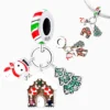 Charm Navidad Casa Con Adornos